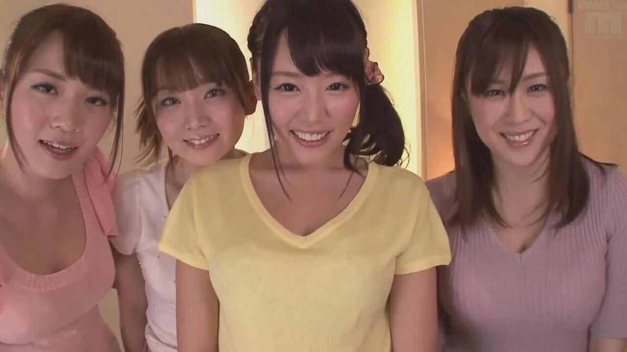 Dream Polygamy 4 Super Cute Girls Help You Cum Everyday 2