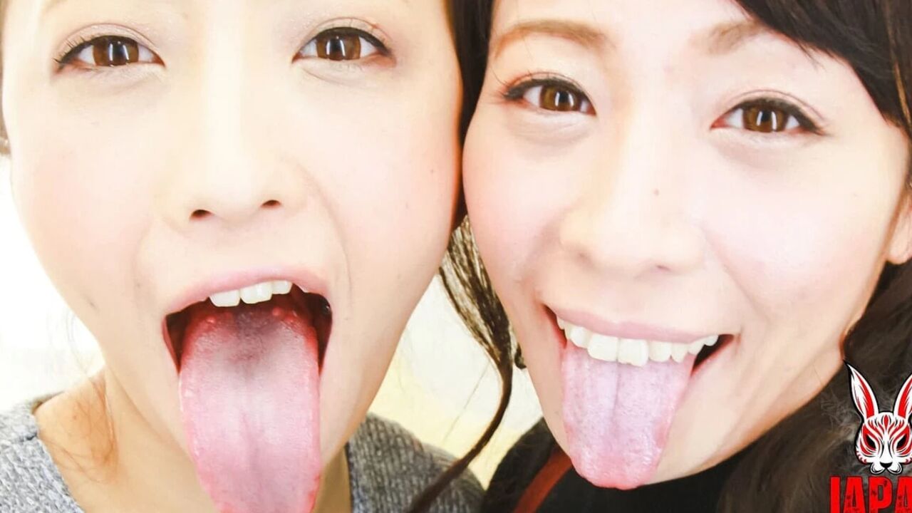 Intimate Moments: Join Hana & Yuri's Sensual French Kiss!