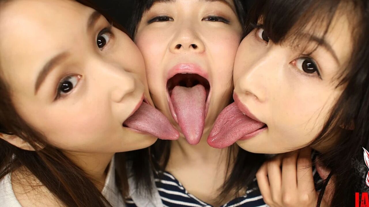 Ultimate Fetish Experience: Long Tongues, Saliva, and Intimate Close-ups with Three Sensual Women! (part 1-2)