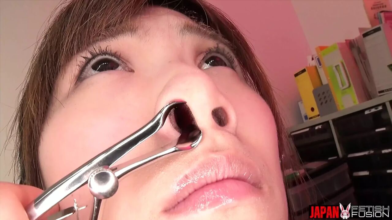 Ryo Kitakata Nose Has No Idea What’s Coming: Clamp, Spreader, Tongue... and the Doctor Tsubaki Kato Addicted to the Smell