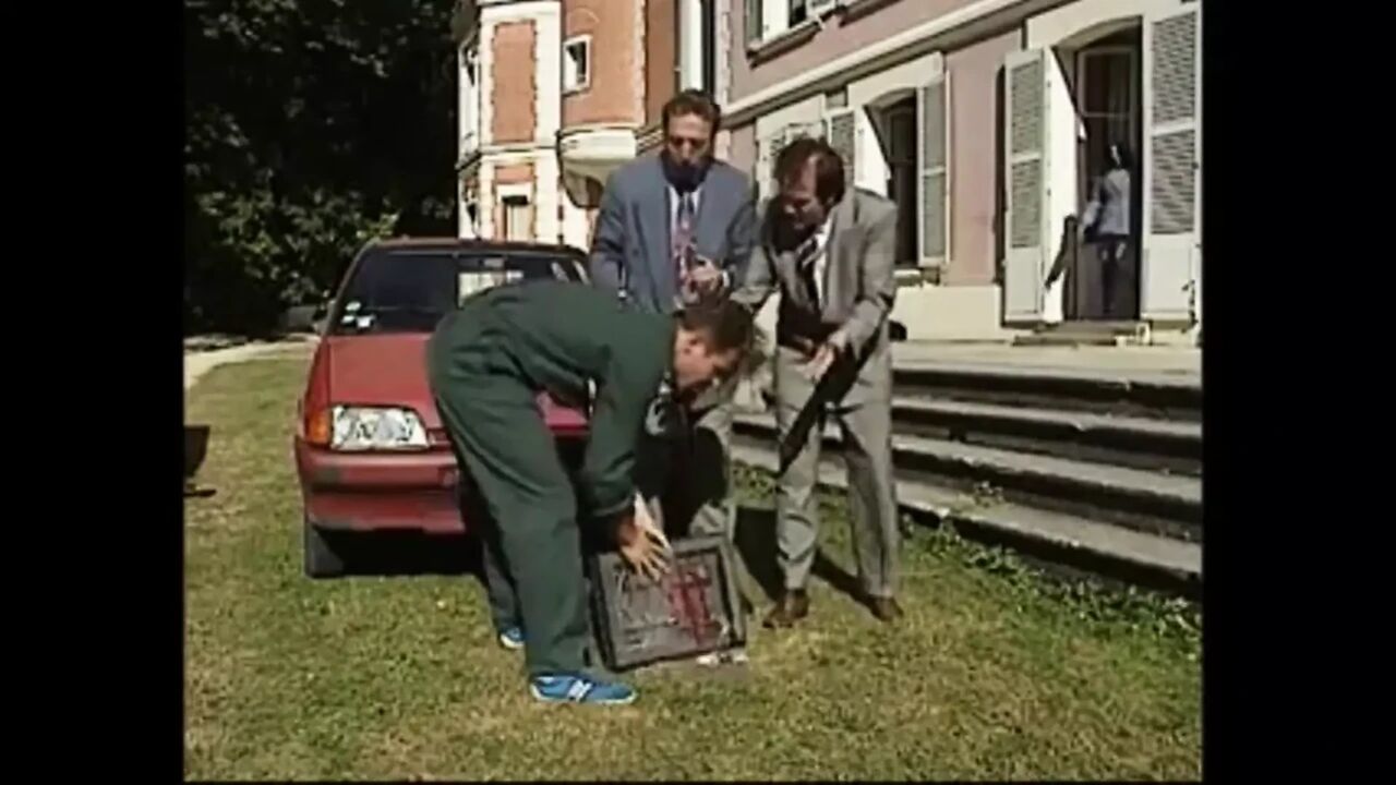 Wanna See These Euro Sluts Get Fisted?