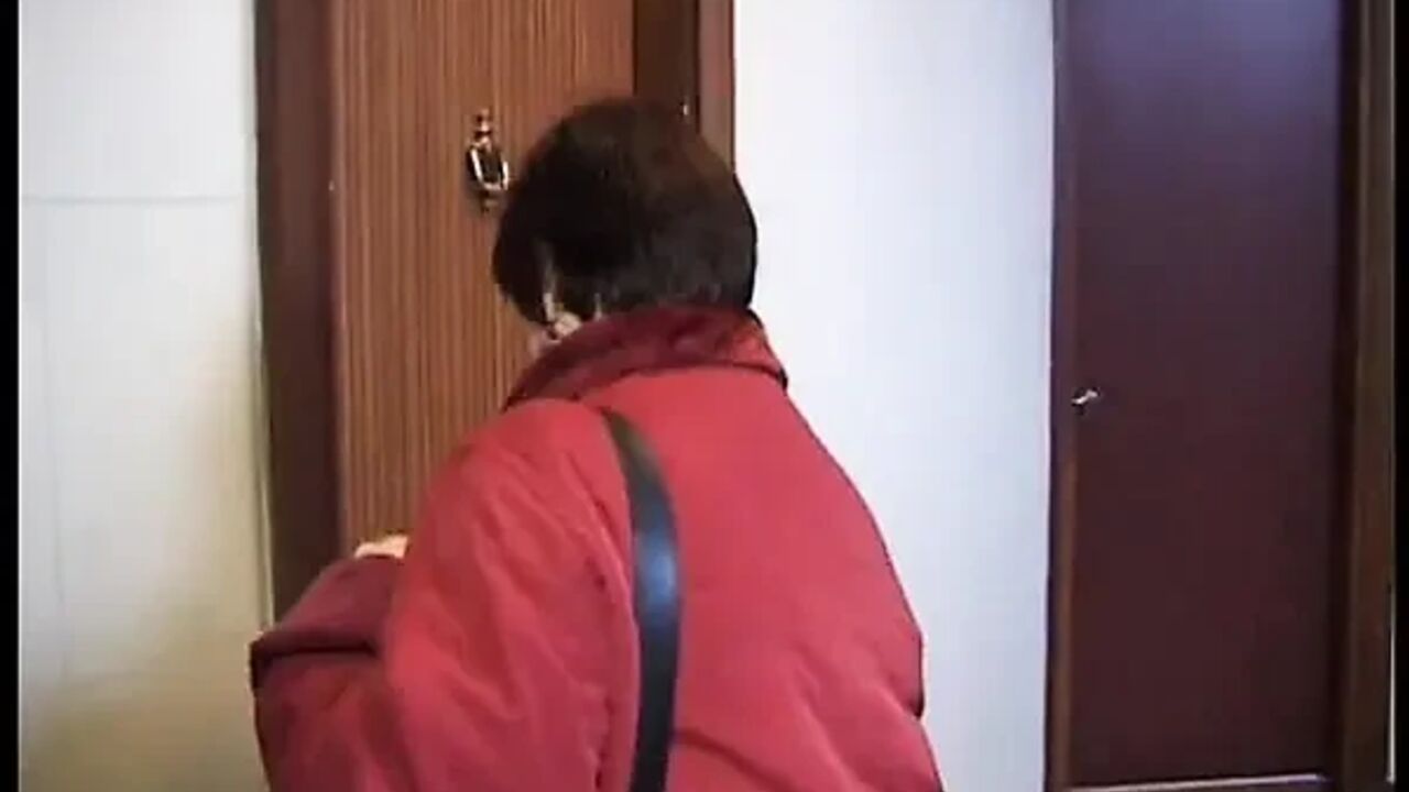 Huge mature gets off with her friend