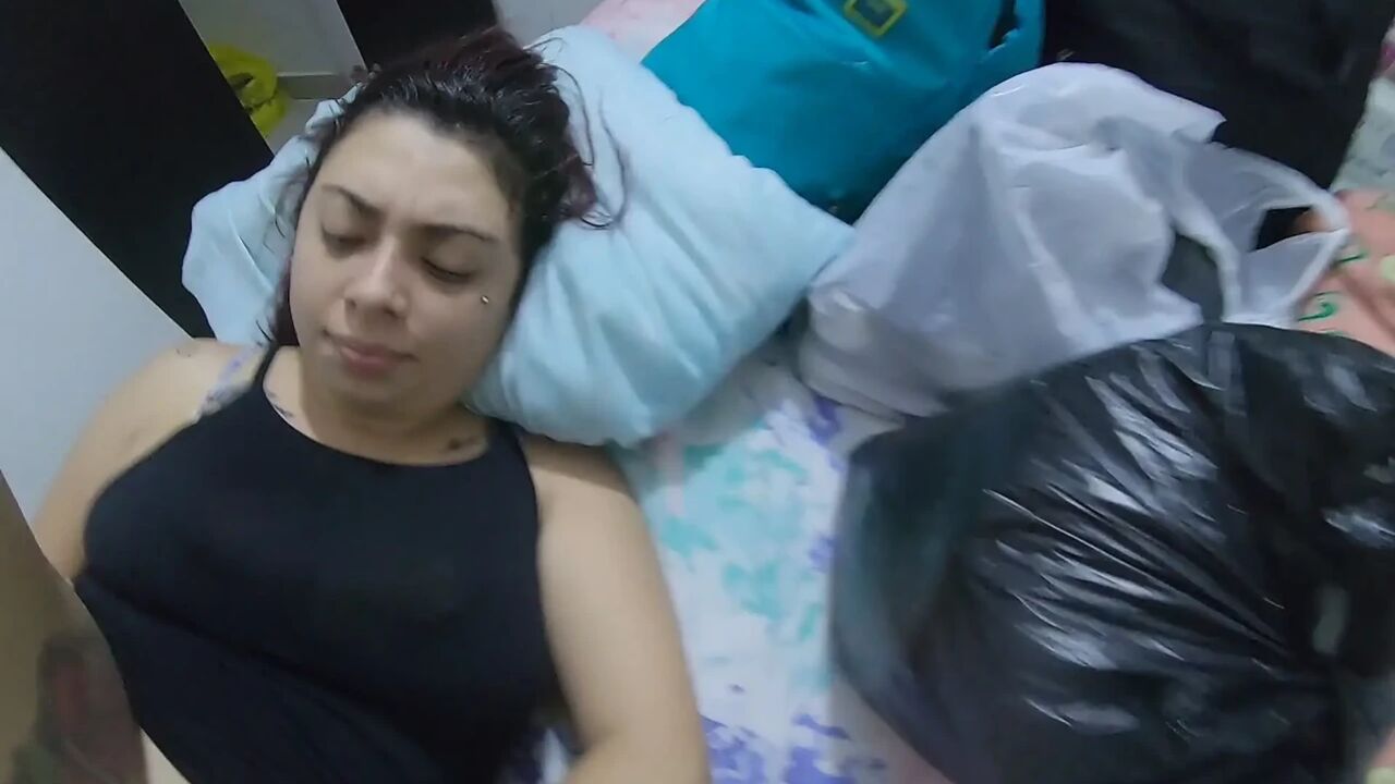 Venezuelan Pays for Accommodation with Sex Without a Condom in Buenos Aires Lol