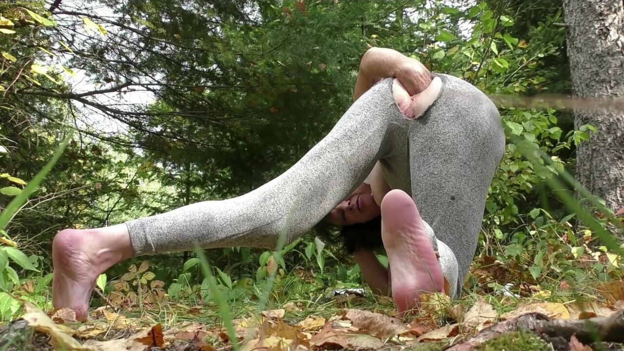 Dirtygardengirl in Torn Tracksuit Self Anal Fisting & Prolapse in the Forest
