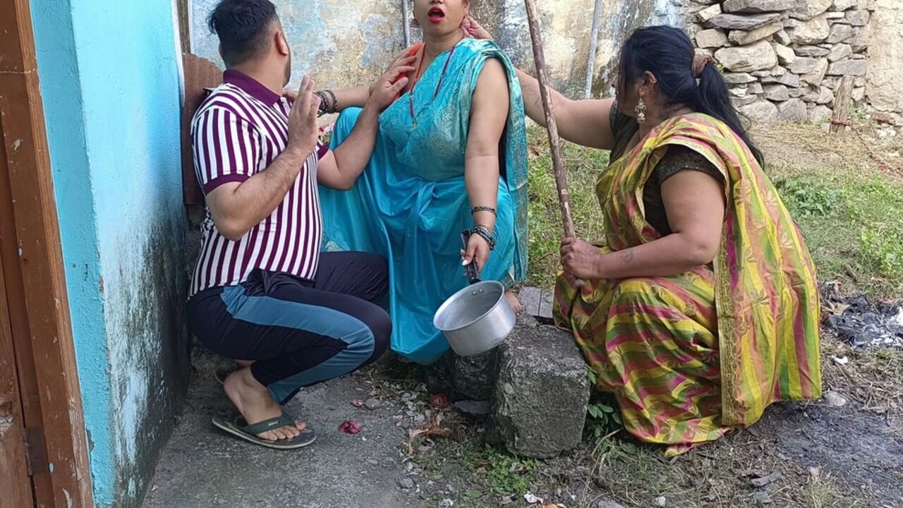 Kiran bhabhi Fucked By Her Owner For Rent In Front Of His Wife