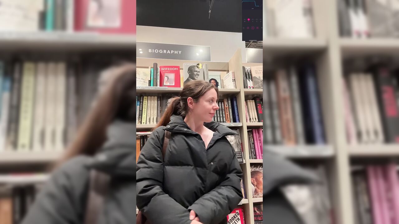 Shopping for Books with My Vibrator in! Hopefully I Don't Cum Too Loud!