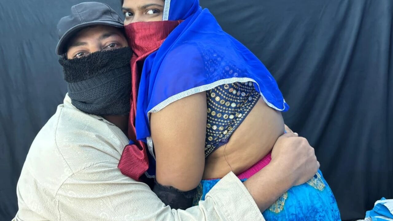 desi bhabhi ki chut ko choda