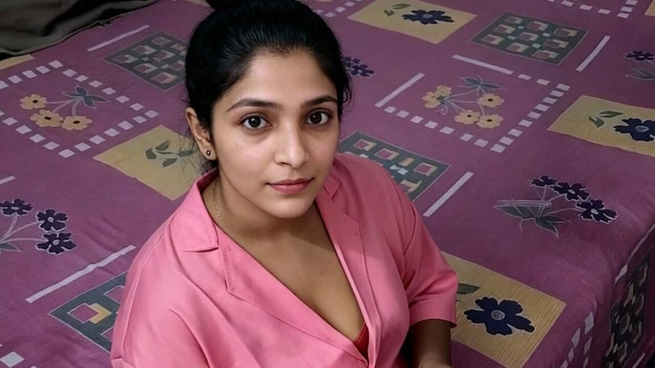 Cute Bhabi Fucked by Dewar in Doggy Style