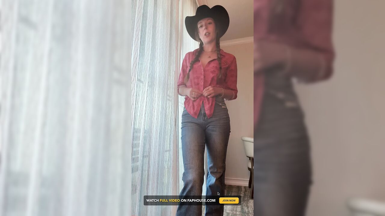 Sexy Cowgirl Gives You a JOI