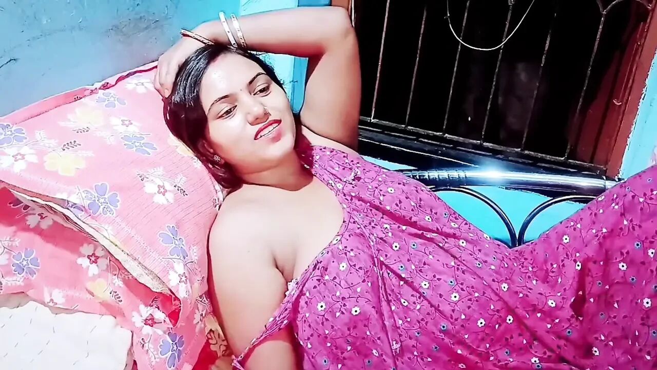 Desi muslim hijabi biwi and uski step-mom ki maast threesome gaand chudai clear bangla audio