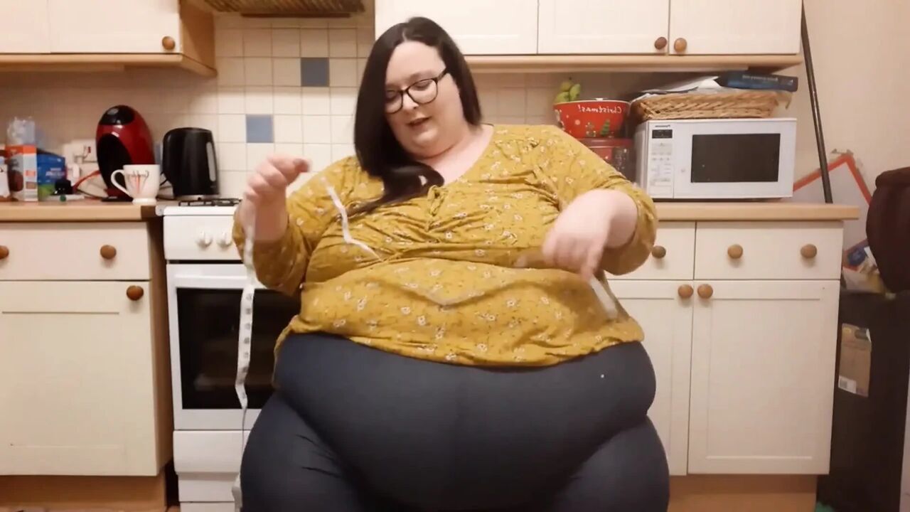 SSBBW sat down measurements inches huge