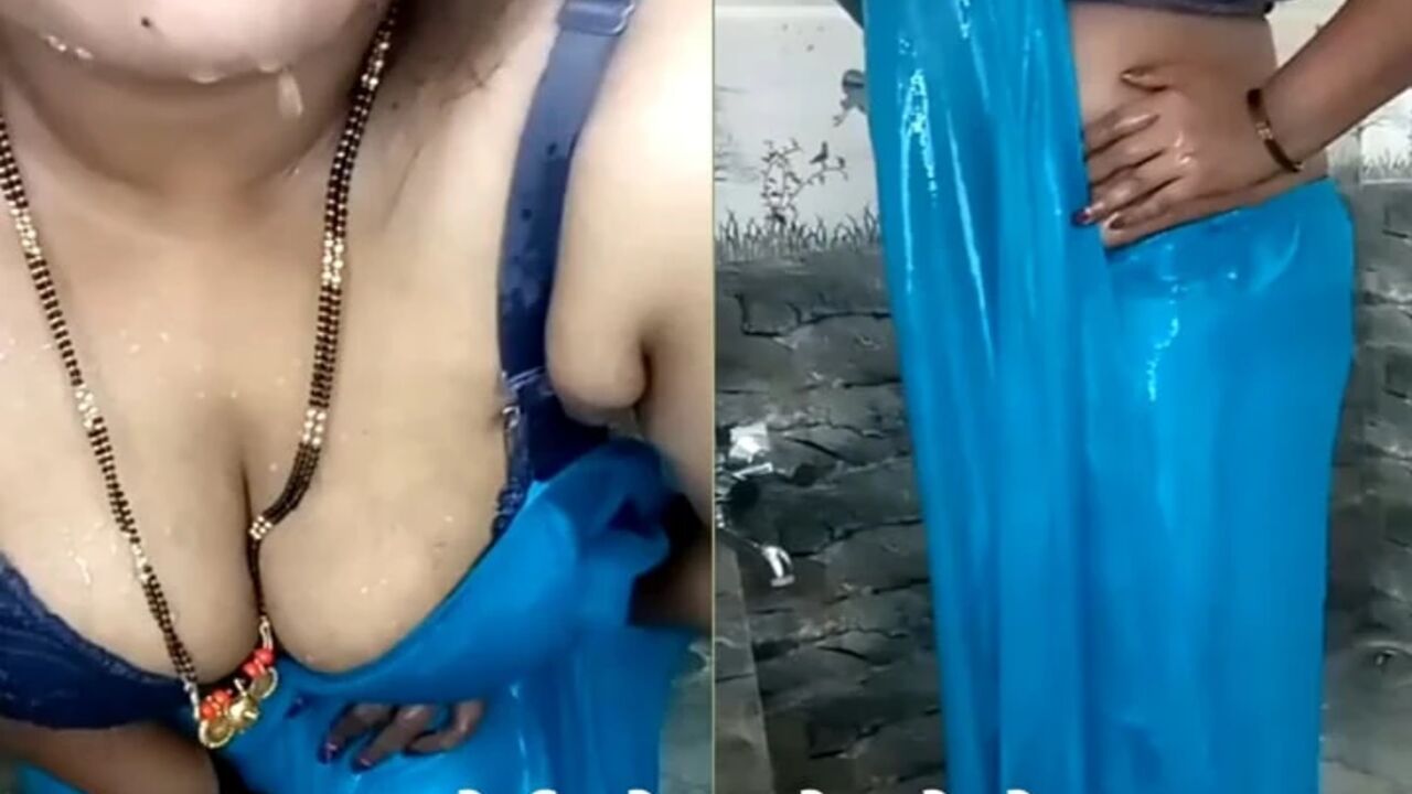 Bhabhi Ne Bathroom Mein Kholi Apni Choli