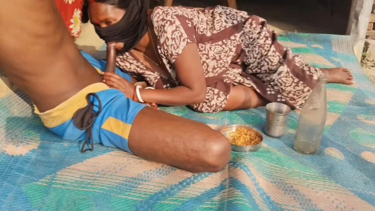 Village bhabhi ke sath Daru Piya