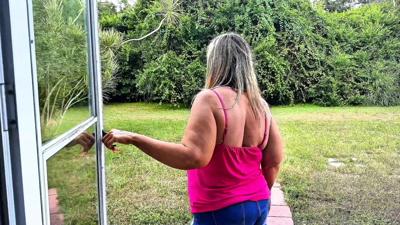 MILF Blowjob in the Woods