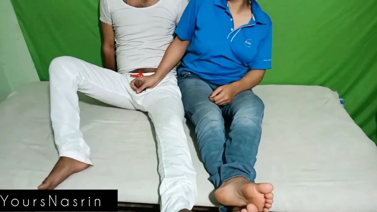 Naughty Girlfriend Came Her Boyfriend's House For Enjoy.