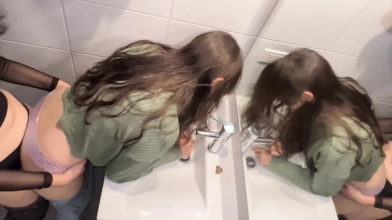Two big ass college girls fuck non-stop