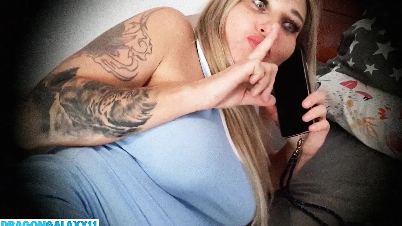 Cheat stepmother fucking while talking on the phone