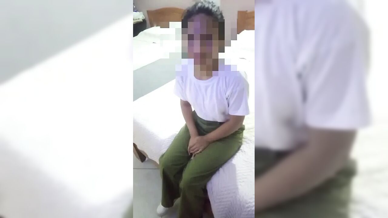 18-year-old girl passing her first casting part 1