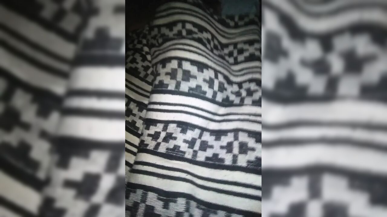 I Grab My Girlfriend for a While at Night