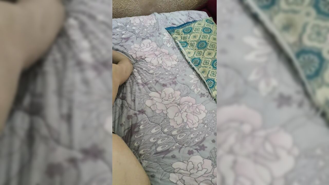 Arabic porn movie Moroccan whore came to me a mall or I didn't find a place to sleep or he is protecting me