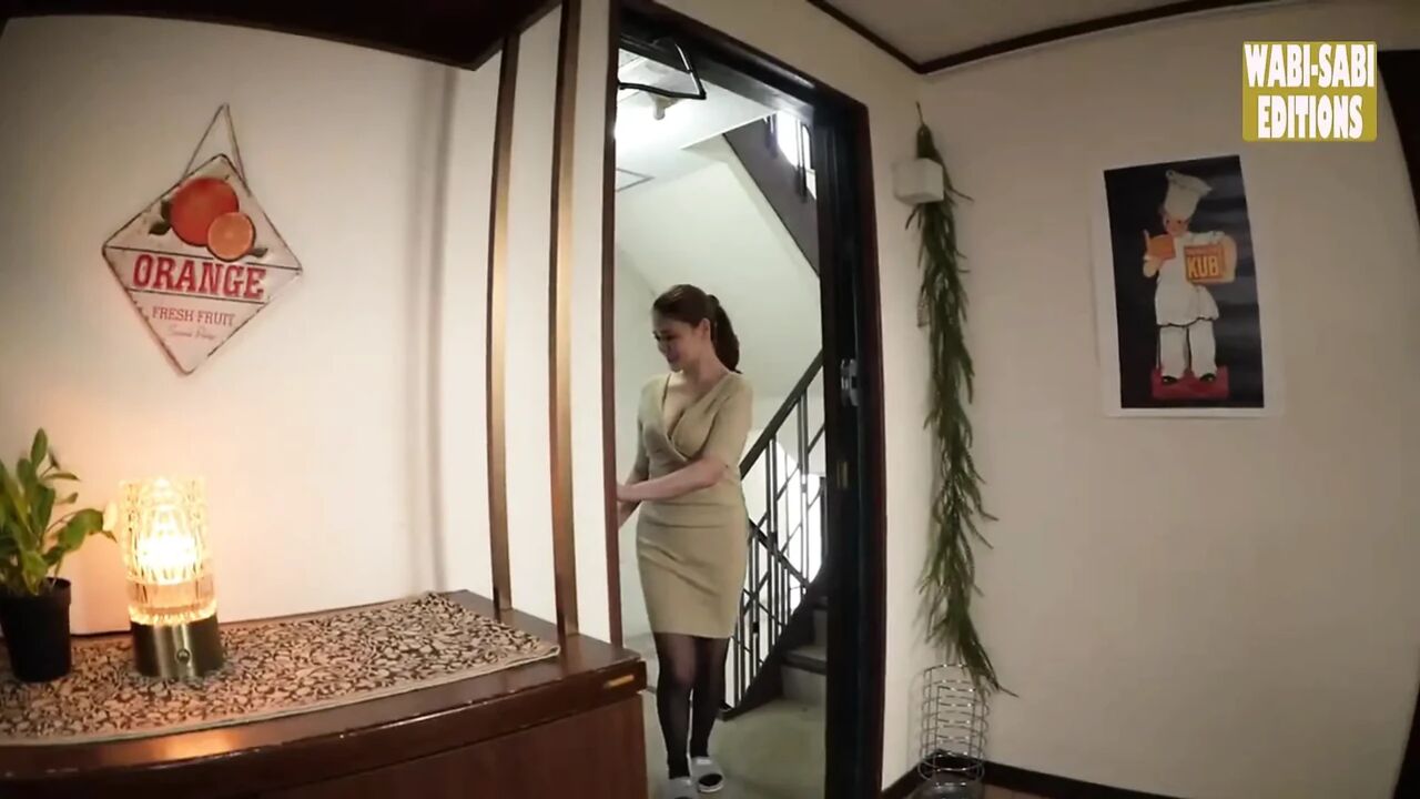 Risky Heat Rises as Married Mary Unleashes Her Bold, Overwhelming Curvy Presence -scene 4