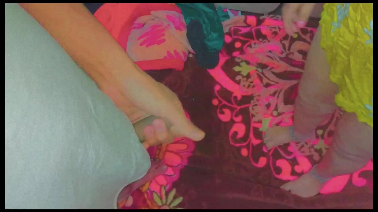 Indian local village girl tight pusssy Hard sex video, Desi girl local village outdoor MMS sex video viral Tang chut