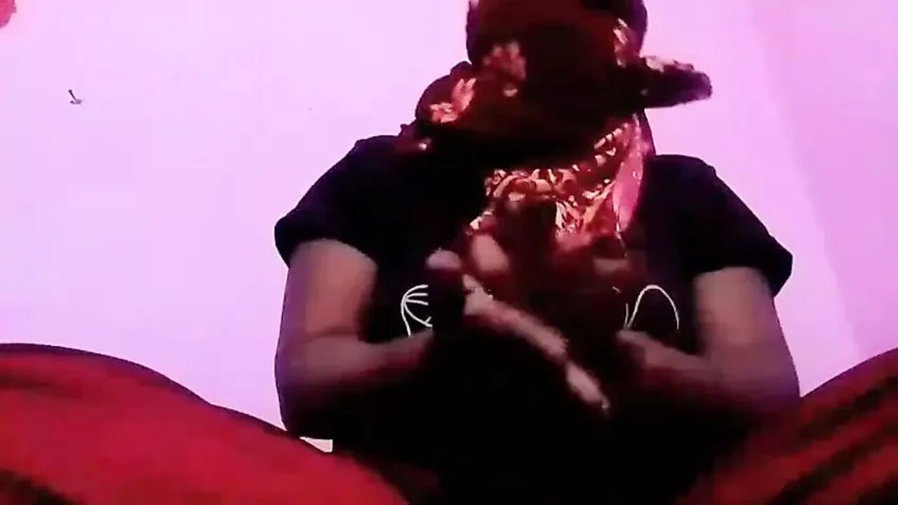 Dudh masaj karte hue bur mein baigan Dal liya