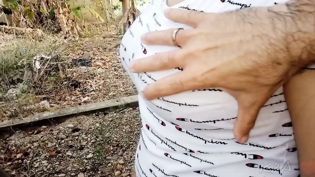 Being breastfed outside the house with your big natural tits is the best way to start Valentine's Day