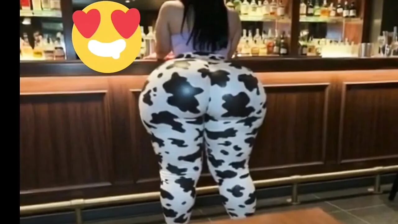 Impatient ass in a bar