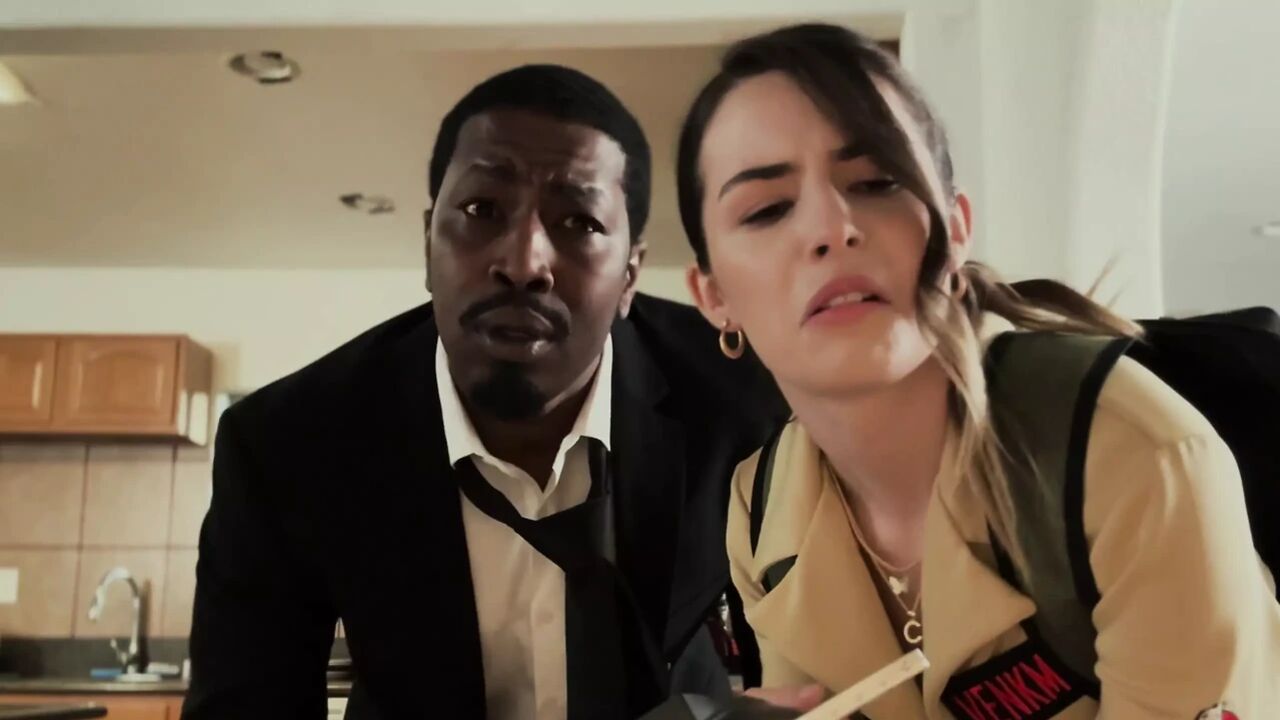 Slutty Ghostbuster Chanel Camryn Begs for BBC - Ghostbusters Porn Cosplay Parody