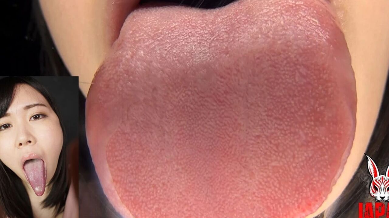 Ena's Sensual Snake Tongue: a Virtual Kiss Experience