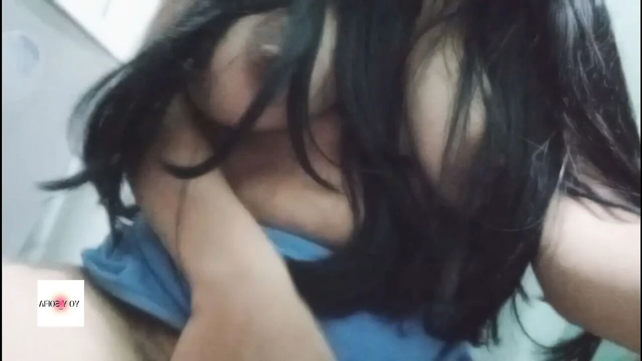 Silence and in the bathroom with fingers in my vagina