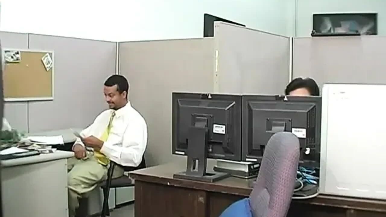 I suck big cock at work