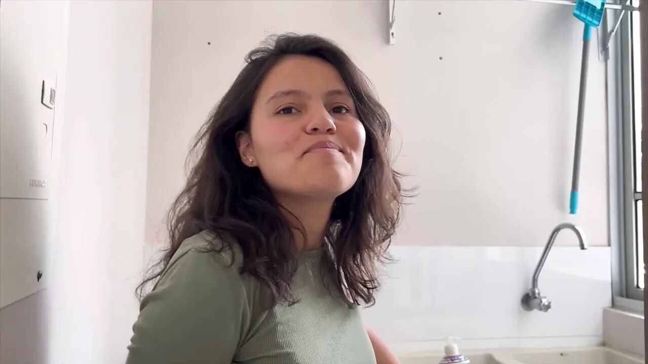 I fuck her in the laundry room of her ex's house