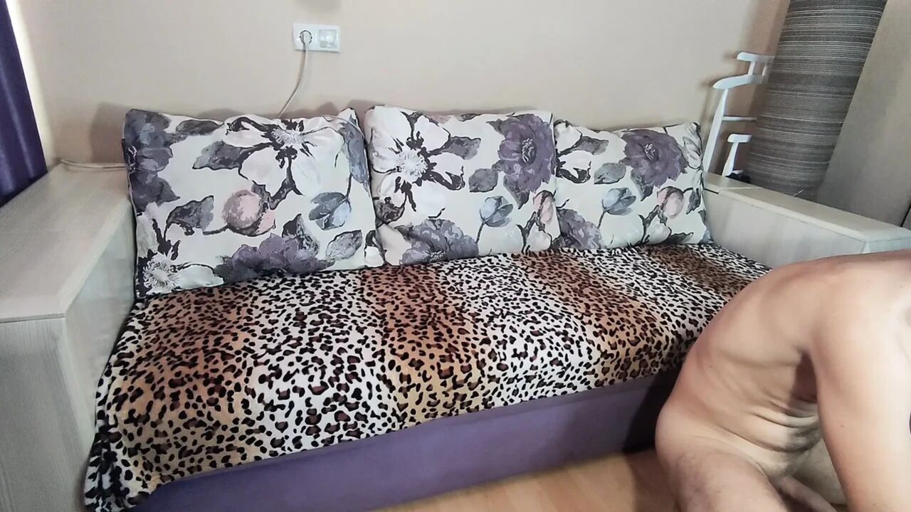 Petite skinny milf in stockings in home porno casting