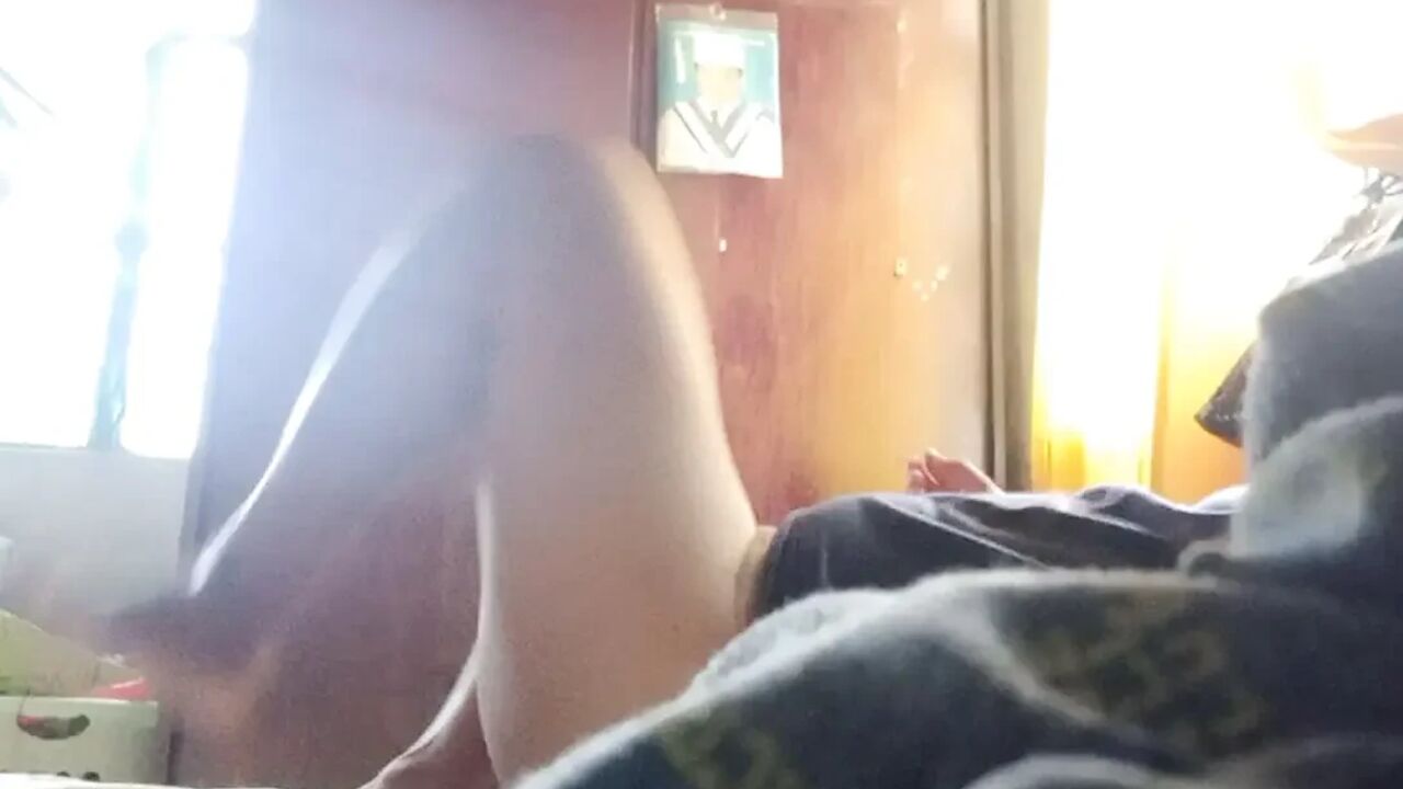 She Love to Ride a Big Cock