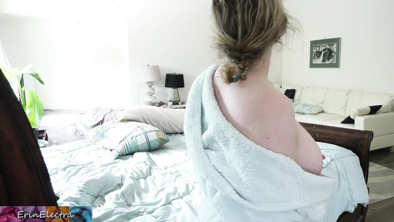 Stepson getting morning fuck with his stepmom