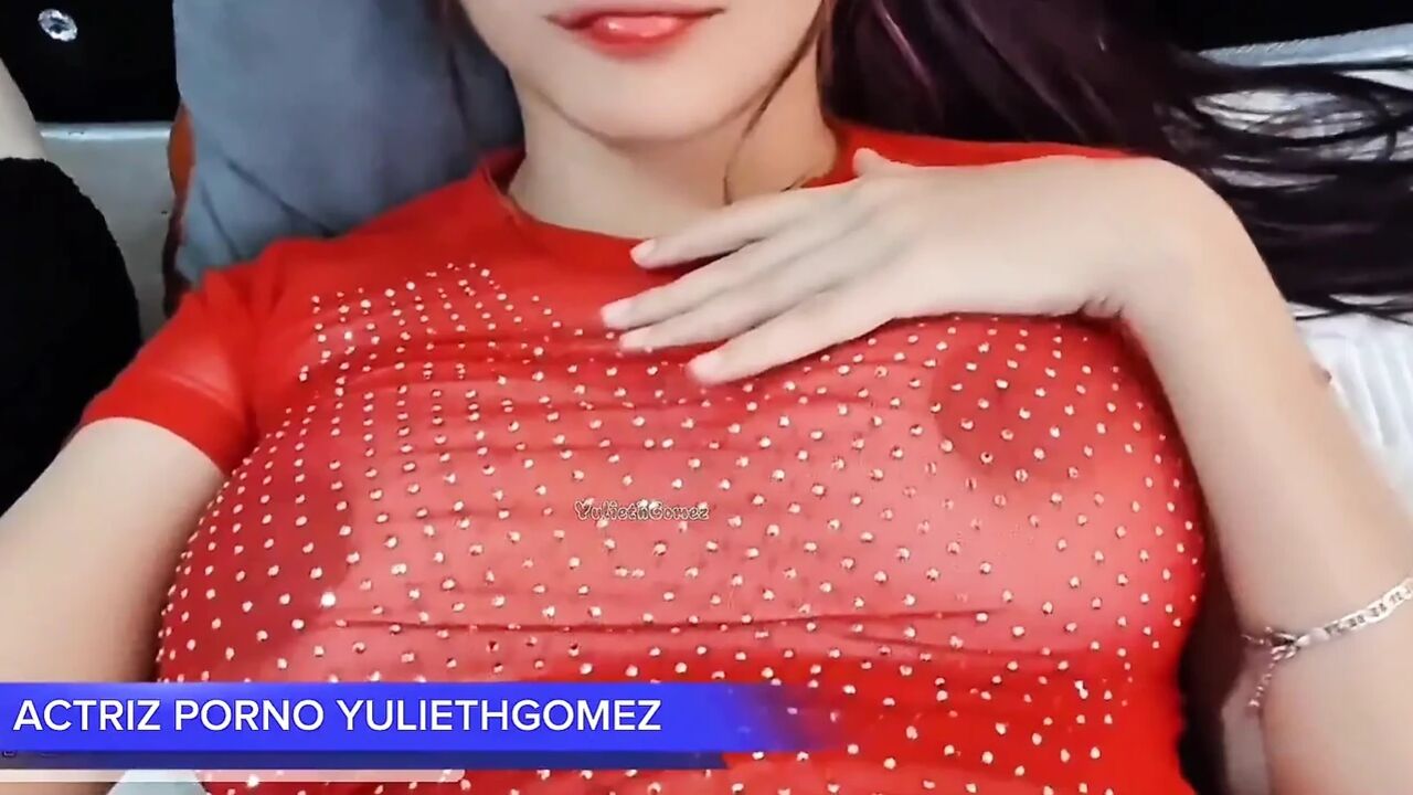 University 18-year-old Girl Records Herself