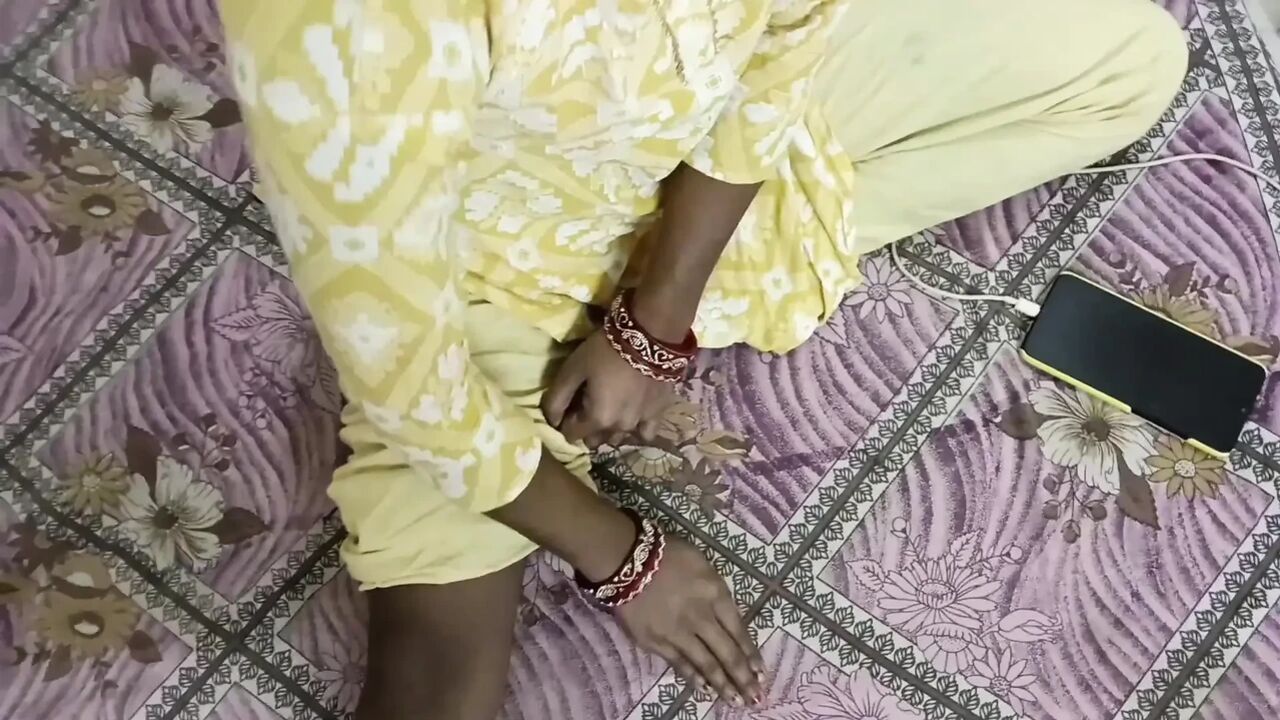 Desi Indian Wife Oily Titjob in Bathroom – Hot Close-up Play
