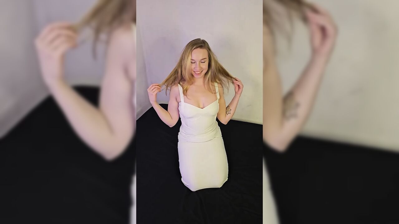 Lady-godess Strong Doggy Jerk-off Until Real Orgasm