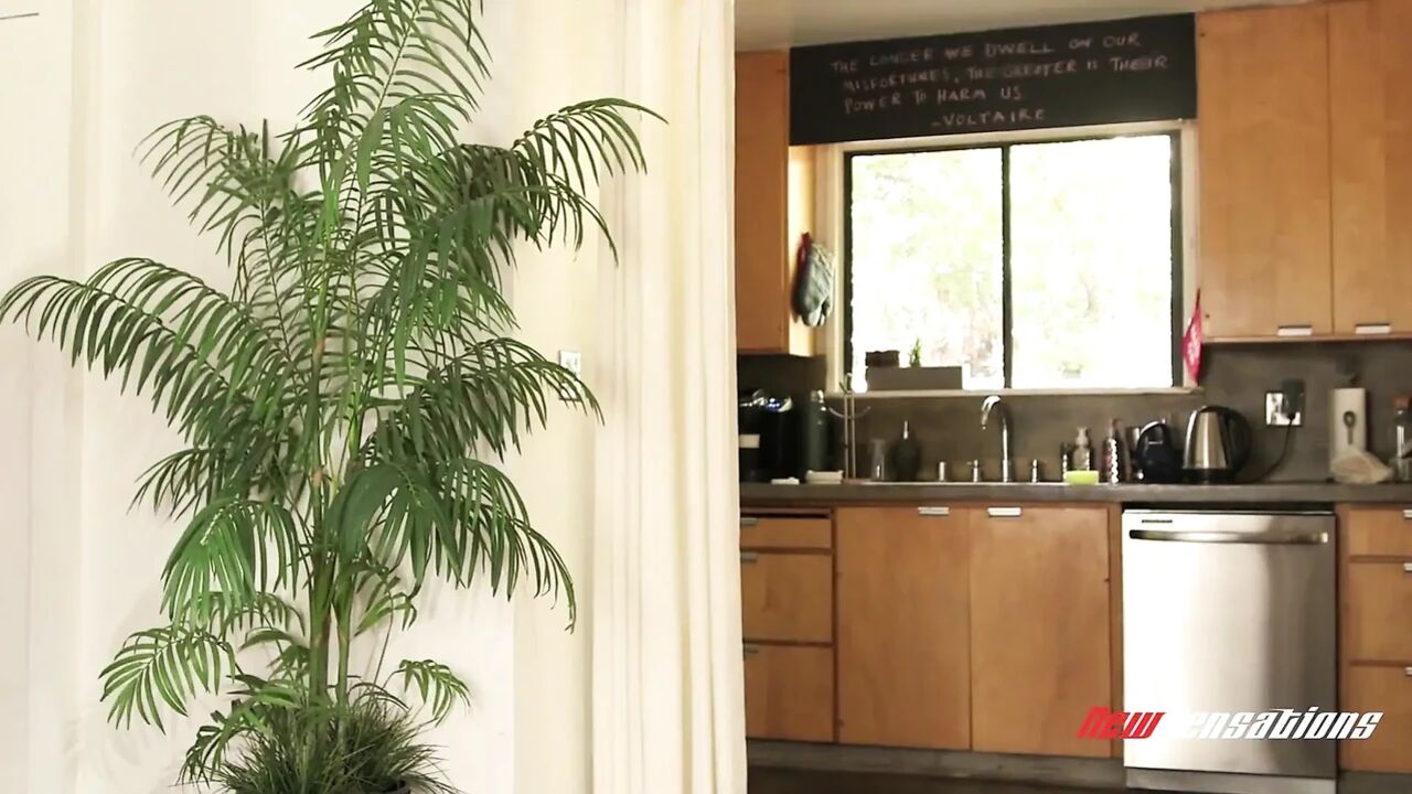 Chloe Cherry - My Sister Likes It Rough