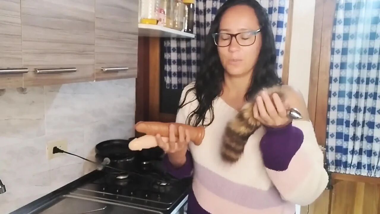 Stepmom Gets Fucked in the Kitchen by Stepdaughter's Boyfriend