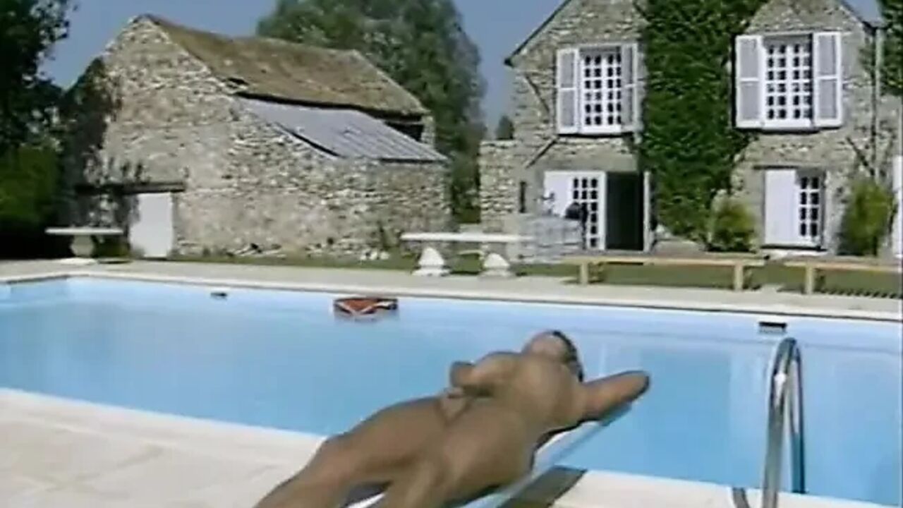 Anal Sex at the Swimming Pool