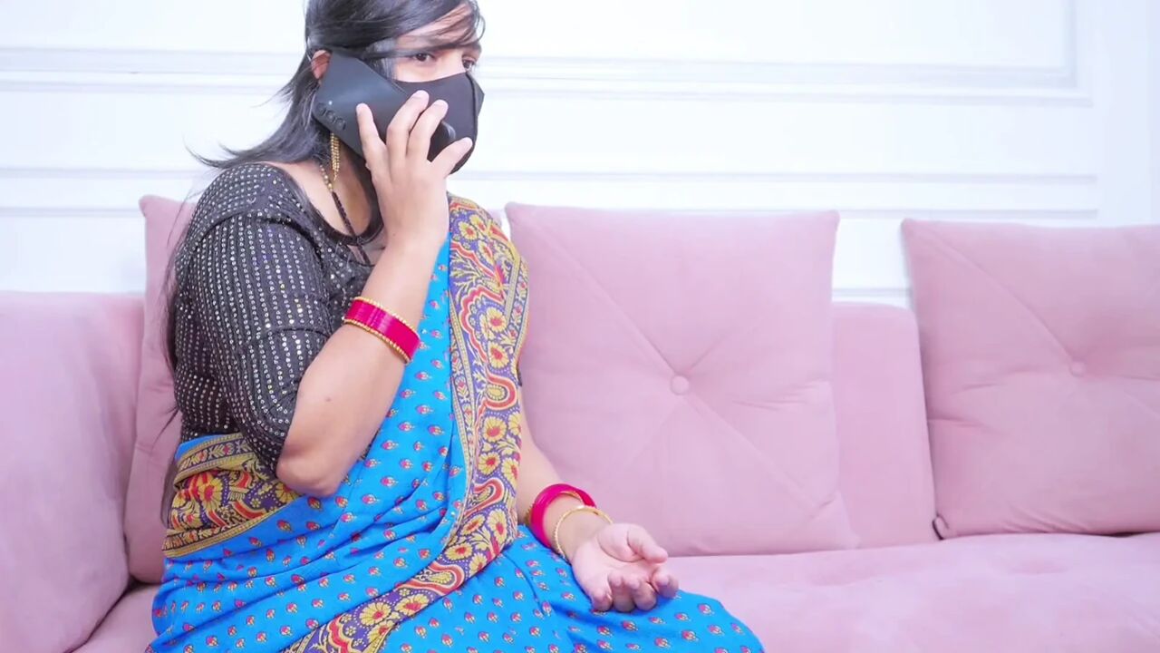 Fucked the neighbor's aunty hard in day