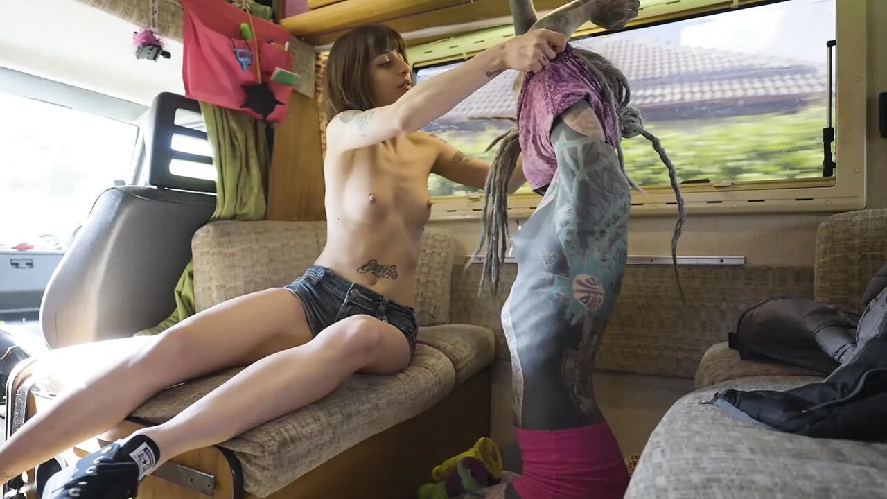 Tattooed Roadtrip Slut Takes Big Anal Dildo in Vintage Talbot Express