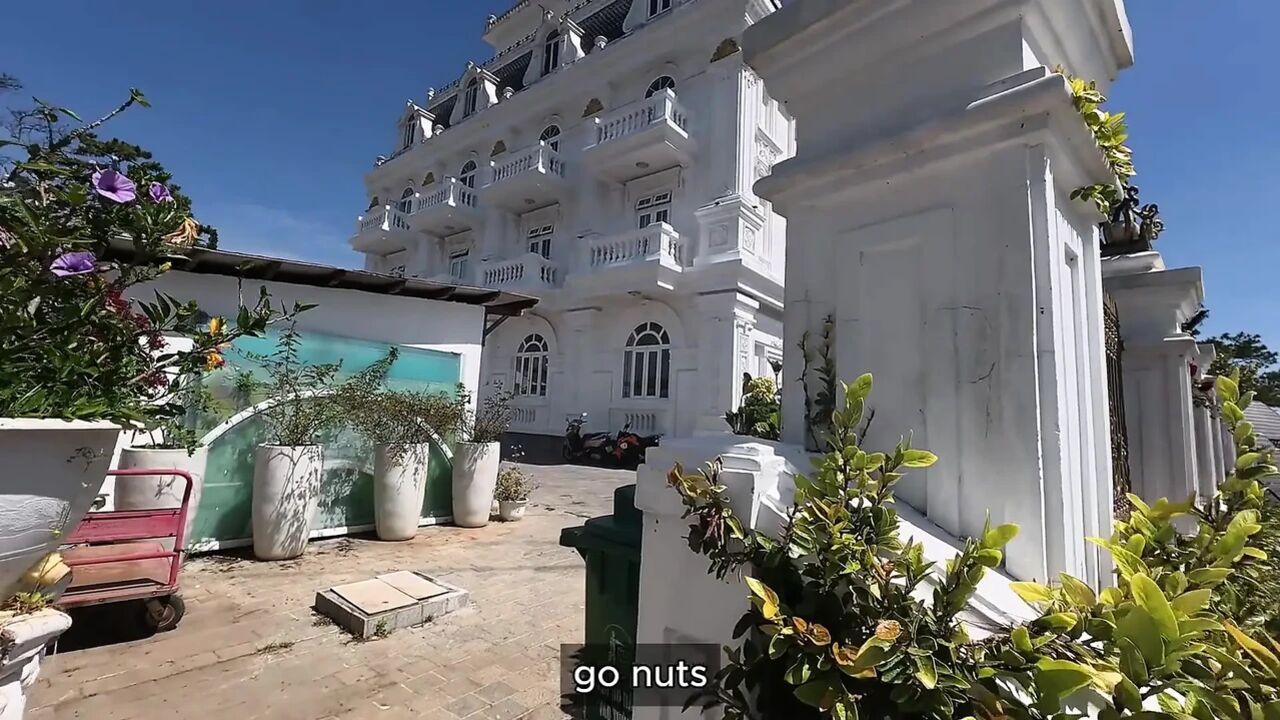Real Princess Gets Her First Anal
