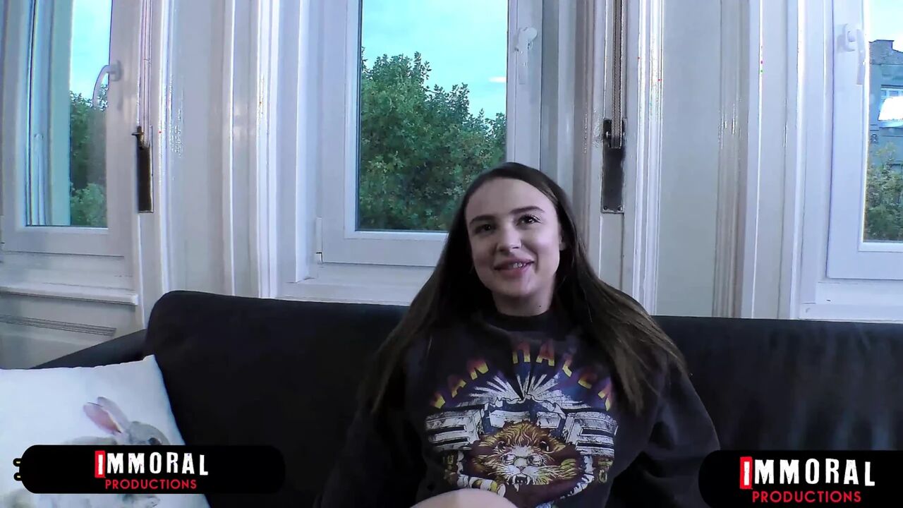Kylie Green Double Creamied By Stepdad & Stepson