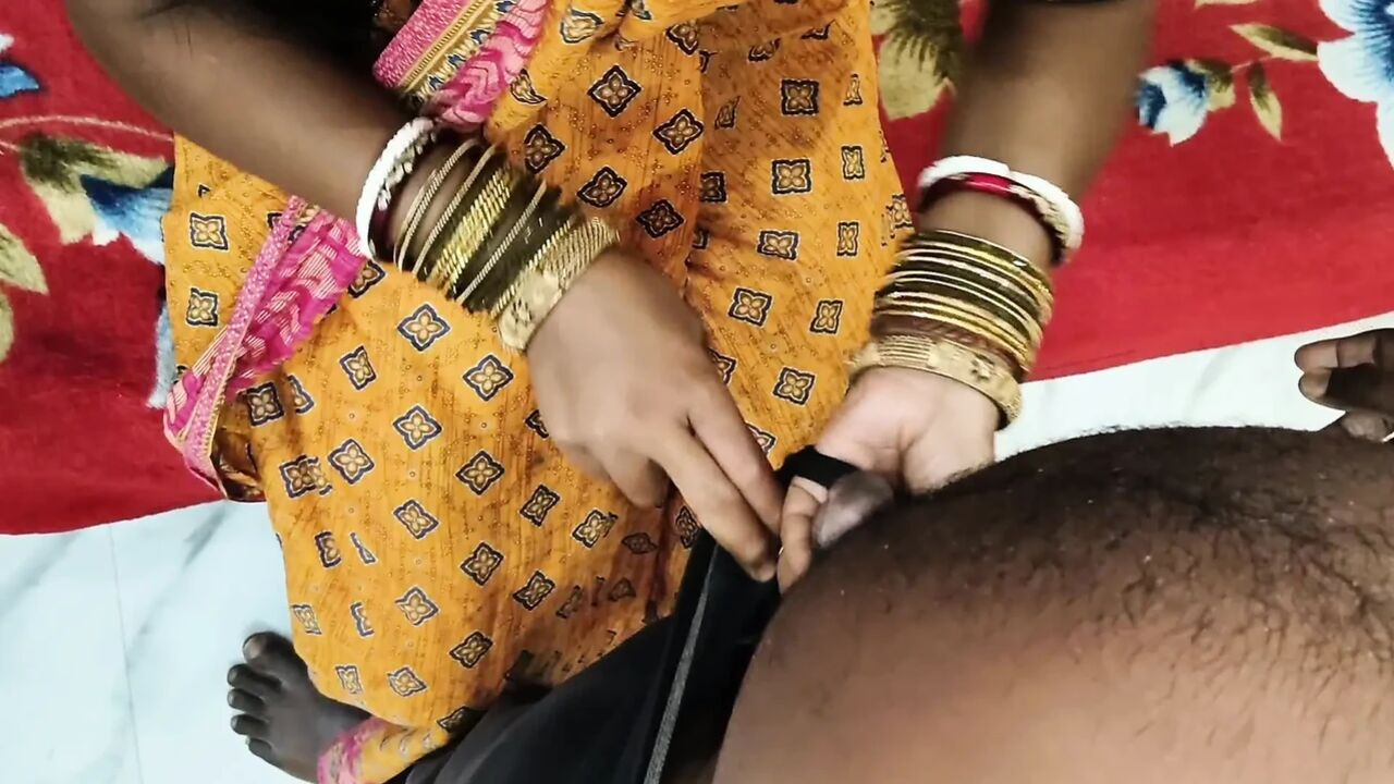 Indian cute couple first night honeymoon fucking in hindi