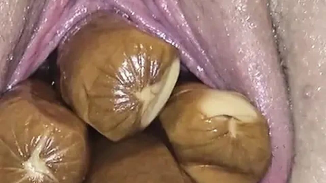 Hot Dog Stretched Cunt