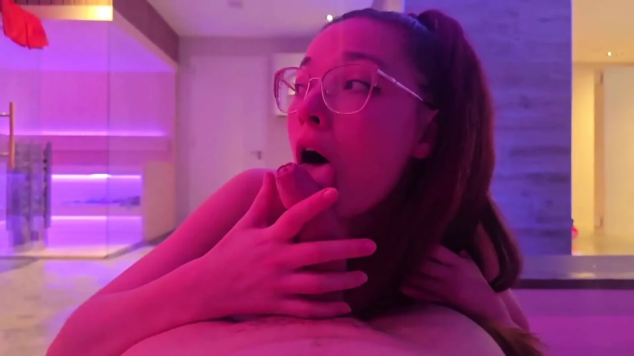 Pool Blowjob
